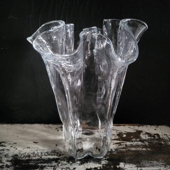 Vtg Eva Muurla Finland Ruffled 9” Handkerchief Glass Vase Ruffle Vase Blown Vase - Picture 2 of 8
